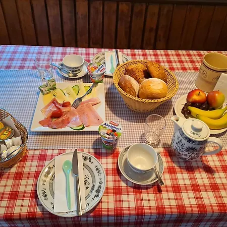 Schlossbergblick 3* Simonswald