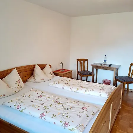 Gasthof Schlossbergblick 3*