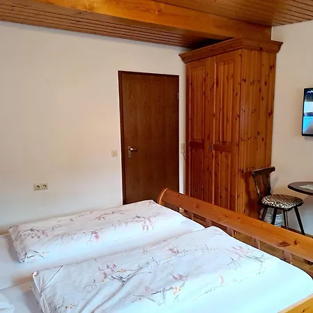 Schlossbergblick ゲストハウス シモンスヴァルト