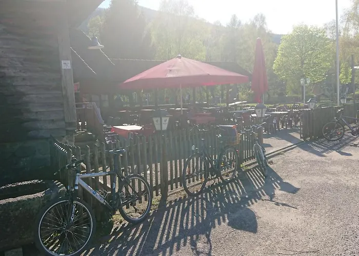 Schlossbergblick ゲストハウス シモンスヴァルト